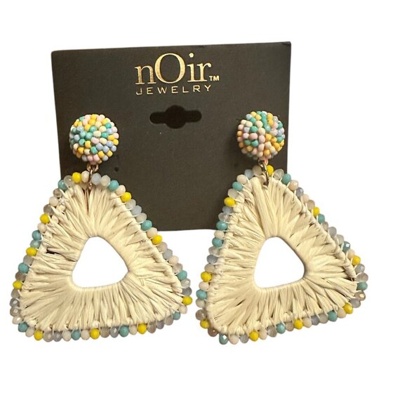nOir Jewelry - Triangle Raffia Drop Earrings - Picture 1 of 4